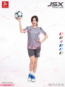 Prêt à Expédier Maillots de Football Personnalisés Just Play Factory Shorts en Maille Écologique avec Broderie d'Étiquettes Personnalisées Livraison Rapide - Product Image 3