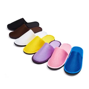 Wholesale New Design Non-slip Washable Sandwich Mesh Logo Print Disposable Cheap Hotel Slippers