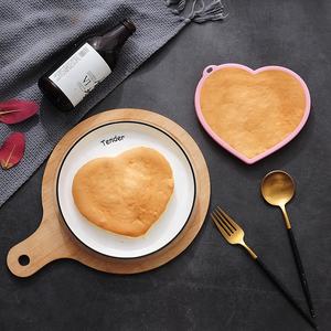 แม่พิมพ์<span class=keywords><strong>เค้ก</strong></span>ซิลิโคนรูปหัวใจขนาดเล็กหกนิ้วแม่พิมพ์ไม่ติดง่ายต่อการทำความสะอาดถาดอบรุ้ง - Product Image 3