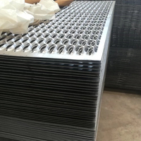 Grille de sécurité en métal perforé à dents de crocodile en aluminium Zhenyu pour escaliers antidérapants