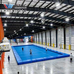 Parc de trampolines en acier pour divertissement familial, utilisation polyvalente, haute capacité de charge, longue durée de vie, structure de construction robuste - Product Image 2