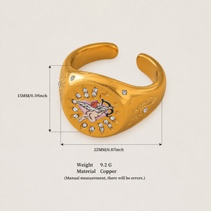<span class=keywords><strong>Anello</strong></span> Aperto YML & Vintage in Smalto Dipinto a Mano <span class=keywords><strong>con</strong></span> <span class=keywords><strong>Leone</strong></span>, Angelo e Rondine Intarsiati <span class=keywords><strong>con</strong></span> Diamanti, Regolabile, in Oro 18K - Product Image 6