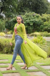 Wholesale Factory Supply Georgette Kurti for Ladies Wear Casual Dresses for Export Selling at Economical Price - Product Image 3