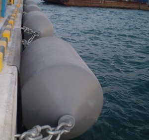EVA Foam Filled Cylindrical Bumper Fender HDPE Material For Marine Boat Dock Berthing Protection - Product Image 4