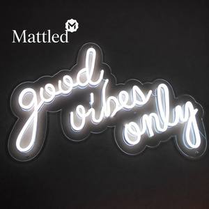 Letrero LED de Neón 'Good Vibes Only', Decoración de Pared Estética, Acrílico Rosa Regulable, Listo para Enviar, para Dormitorio, Sala de Estar, Oficina en Casa - Product Image 6