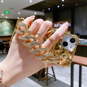 Offre Spéciale pour Iphone 15 Fashion Soft Lady Woman Mobile Phone Case avec bracelet - Product Image 4