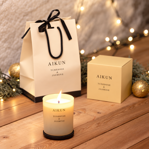 Bougie parfumée Aikun Tuberose Jasmine en verre givré à une seule mèche avec boîte personnalisée et sac de transport à ruban pour cadeaux de fêtes - Product Image 1