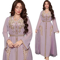 Vente chaude Robe musulmane Mode musulmane Robe Hijab Abayas pour femmes Femmes Abaya Dubaï Vêtements islamiques Robes musulmanes