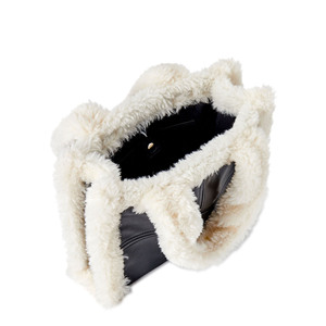 Bolsos de mano de piel peluda de invierno <span class=keywords><strong>Bolso</strong></span> de mano de Sherpa de peluche pequeño de lana suave de felpa para damas - Product Image 4