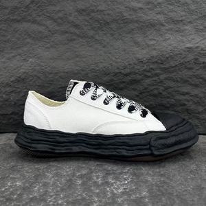 รองเท้าเดินแบบผูกเชือกสไตล์เรโทรสำหรับพักผ่อน - ดีไซน์สปอร์ตสำหรับกิจกรรมกลางแจ้ง ระบายอากาศได้ดีและพื้นรองเท้าด้านนอกทำจากยางกันลื่น ให้ความสบายทุกฤดูกาล - Product Image 6