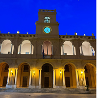 Reloj de Torre Eléctrico Hecho en Italia con Diseño Tradicional de Agujas, para Fachadas de Edificios, Torres de Reloj y Ayuntamientos