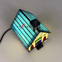 Usine Chinoise En Gros Personnalisé Vitrail Tiffany Style Dimmable LED Cadeau De Noël Lampe Veilleuse Belle Petite Maison