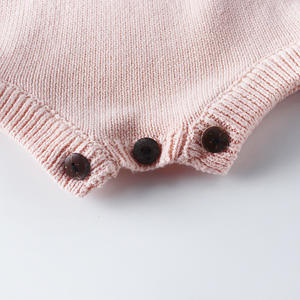 Ropa de punto para bebés recién nacidos: pelele de ganchillo, mono y ropa infantil - Product Image 6