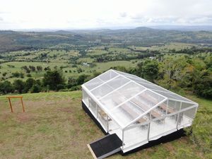 Tente de réception extérieure transparente en alliage d'aluminium imperméable, ignifuge et anti-UV, pour mariages, églises, hôtels, avec toit transparent - Product Image 4