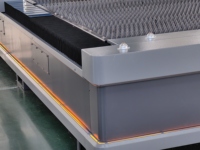 Machine de découpe laser à fibre grand format 4020 CNC pour tôles en acier au carbone et en acier inoxydable épais
