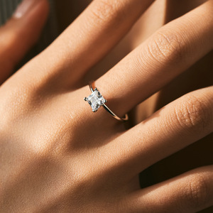 Anillo de Plata de Ley S925 con Corte Princesa, Banda Delgada, Minimalista, de Alta Gama, para Propuesta de Matrimonio, Anillo de Lujo para Mujer - Product Image 2