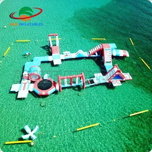 Nuovo design gonfiabile giochi di sport D'acqua Gonfiabile galleggiante parco Acquatico in vendita