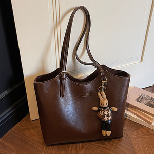 <span class=keywords><strong>Sac</strong></span> fourre-tout grande capacité pour étudiante, <span class=keywords><strong>sac</strong></span> <span class=keywords><strong>à</strong></span> bandoulière en cuir PU pour femme, <span class=keywords><strong>sac</strong></span> <span class=keywords><strong>à</strong></span> <span class=keywords><strong>main</strong></span> pour l'école, le travail et les trajets quotidiens - Product Image 1