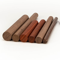 Usinage CNC sur mesure en noyer noir avec une précision de +/-0,1 mm pour des ornements en bois complexes et des panneaux décoratifs muraux