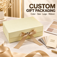 Grand ruban de luxe beige avec fermeture magnétique poignée de boîte-cadeau, logo personnalisé, matériaux recyclés, doublure en éponge pour parfum de luxe