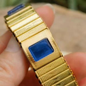 Pulseira de Terapia Magnética de Ferro Banhada a Ouro Estilo Saudita Atacado Masculina e Feminina Fabricante Direto Corrente Quadrada Moderna - Product Image 3