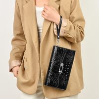 Nouvelle Pochette de créateur de haute qualité avec motif crocodile laqué, Portefeuille portable pour femme, Sac bandoulière à chaîne pour jeune femme