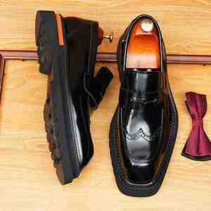 Nouvelles Chaussures en Cuir Haut de Gamme pour Hommes, Sur Mesure, Style Business Décontracté, à Bout Large, en Cuir de Vachette Pleine Fleur Poli à l'Anglaise - Product Image 4