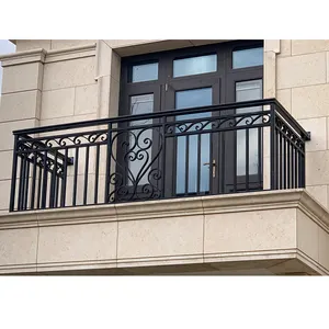 Ringhiera in metallo nero personalizzata per balaustra in acciaio zincato per balcone al piano superiore