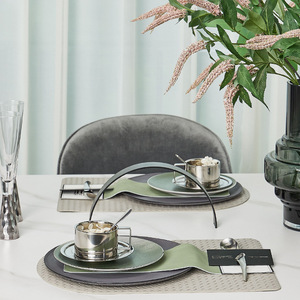 <span class=keywords><strong>Assiette</strong></span> en porcelaine osseuse peu profonde de 8 pouces de luxe moderne <span class=keywords><strong>vert</strong></span> <span class=keywords><strong>olive</strong></span> avec texture en cuir de style design INS pour mariages et fêtes - Product Image 4