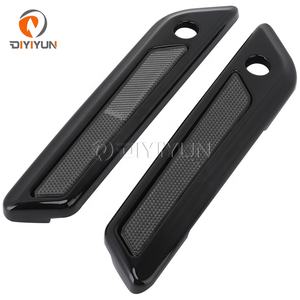 ฝาครอบบานพับกระเป๋าข้างมอเตอร์ไซค์สำหรับ Harley Touring <span class=keywords><strong>Road</strong></span> <span class=keywords><strong>King</strong></span> Street Glide Electra Glide FLHT FLHR 2014-2022 2019 <span class=keywords><strong>2018</strong></span> - Product Image 3