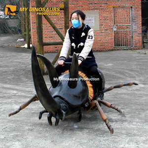 My Dino Auto Personalizzata con Insetto Animatronico Cavalcabile in Vendita - Product Image 4