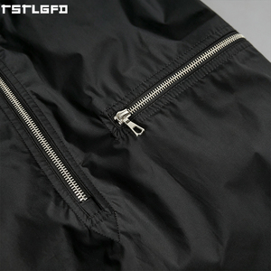 Veste coupe-vent personnalisée en tissu technique ciré noir, demi-zip, style streetwear Gorpcore, à capuche, vente en gros - Product Image 5