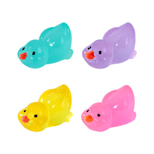 Micro-paisaje que brilla en la oscuridad <span class=keywords><strong>patitos</strong></span> decoraciones de muñecas de animales Diy accesorios hechos a mano adornos de mesa de resina - Product Image 1