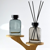 Bouteille en verre de diffuseur d'arôme à roseaux multicolore de luxe personnalisée de 100 ml en gros Bouteille de diffuseur d'arôme de 200 ml
