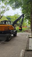 Accessoire de taille d'arbres à grande portée pour machines forestières, compatible avec les excavatrices de construction et les scies à grappin