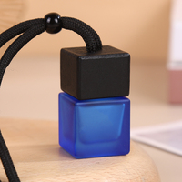 Bouteille de parfum de voiture vide en verre mat coloré de 8ml avec couvercle en bois noir Diffuseur en verre dépoli Bouteilles de désodorisants