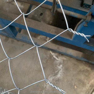 แผงรั้วตาข่ายเหล็กชุบสังกะสีขนาด 4x10 ฟุต พร้อมแผงประตู สำหรับความปลอดภัยในอเมริกาและเป็นรั้วชั่วคราว - Product Image 3