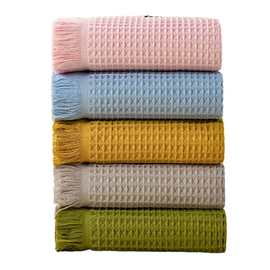 Serviette de plage gaufrée en coton 90x180cm, couleur unie moderne, double face, <span class=keywords><strong>avec</strong></span> franges, écologique, personnalisable en petites séries - Product Image 4