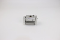 Cilindro Neumático de Agarre Paralelo de Apertura Amplia Serie MHL2 para Automatización Industrial