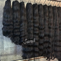 Paquets de cheveux cambodgiens bruts doublement étirés non traités Vendeur en gros de cheveux humains Cheveux vietnamiens birmans bouclés à cuticule alignée