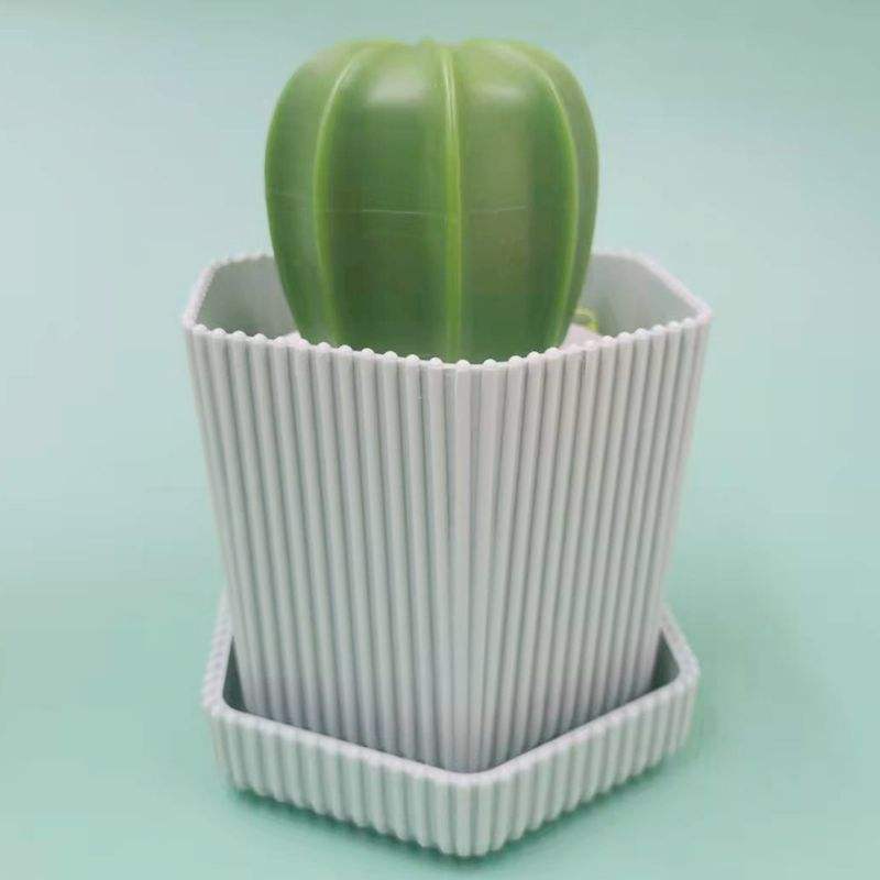 สีเขียวอ่อน