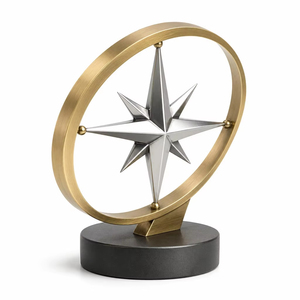 Trofeo Piramidal de Metal Pulido Summit con Diseño de Escultura Artística, Tema de Amor, Trofeo de Premio Personalizado - Product Image 5