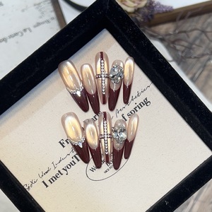 <span class=keywords><strong>Uñas</strong></span> Postizas Acrílicas Ecológicas <span class=keywords><strong>de</strong></span> Cobertura Completa, Elegantes, Rojo Francés, con Pequeños Diamantes Rotos, Removibles, <span class=keywords><strong>de</strong></span> Presión - Product Image 2