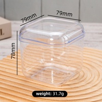 Boîte à dessert carrée transparente en plastique PS de qualité alimentaire avec couvercle à clipser empilable pour le stockage de mousse, de gâteaux et de macarons
