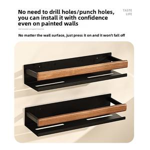 Estante de Almacenamiento Premium para Montar en la Pared, Marco de Metal Negro con Acentos de Madera de Nogal, Organizador para Baño y Cocina - Product Image 3