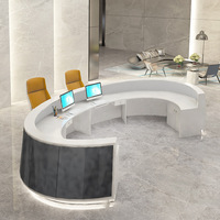 Design de luxe blanc rond design incurvé, réception d'hôtel moderne en demi-cercle