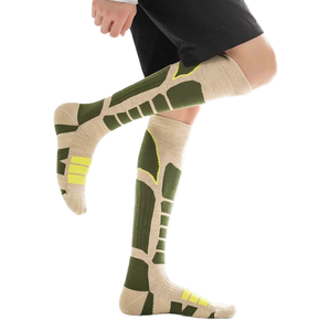 Laine chaude escalade randonnée course <span class=keywords><strong>Ski</strong></span> hommes femmes épaissie genou <span class=keywords><strong>chaussettes</strong></span> Snowboard <span class=keywords><strong>chaussettes</strong></span> pour <span class=keywords><strong>ski</strong></span> extérieur temps froid - Product Image 1