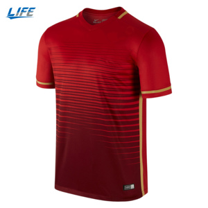 Maillot de supporter de l'équipe Homeland Édition Été 2026 – Tenue professionnelle de match respirante et à séchage rapide avec numéro et emblème personnalisables - Product Image 1