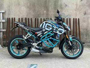 มอเตอร์ไซค์ Nk250 สตรีทไบค์ เครื่องยนต์สูบเดียว ระบบหัวฉีด EFI ประสิทธิภาพสูง 250 ซีซี เครื่องยนต์สูบเดียว EFI ให้แรงขับทรงพลัง - Product Image 2