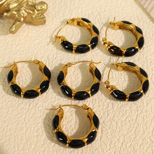 Pendientes de Aro Negros con Forma de Gota, Chapados en Oro, Aleación de Zinc, Acero de Titanio, Joyería de Moda para Fiesta EH131 - Product Image 1
